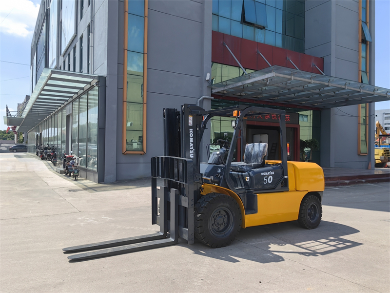 komatsu fd50 5ton forklift