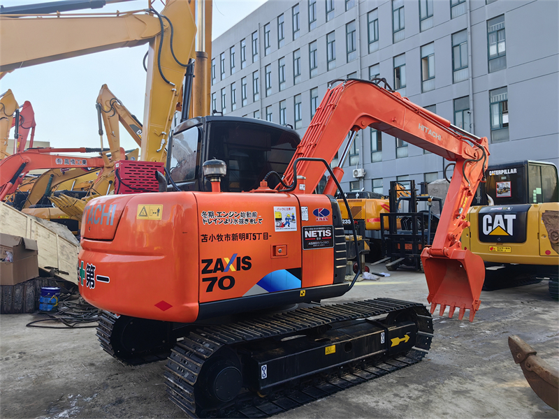 Hitachi ZX70 Excavator