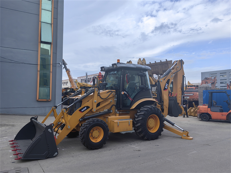 Cat 420F Backhoe