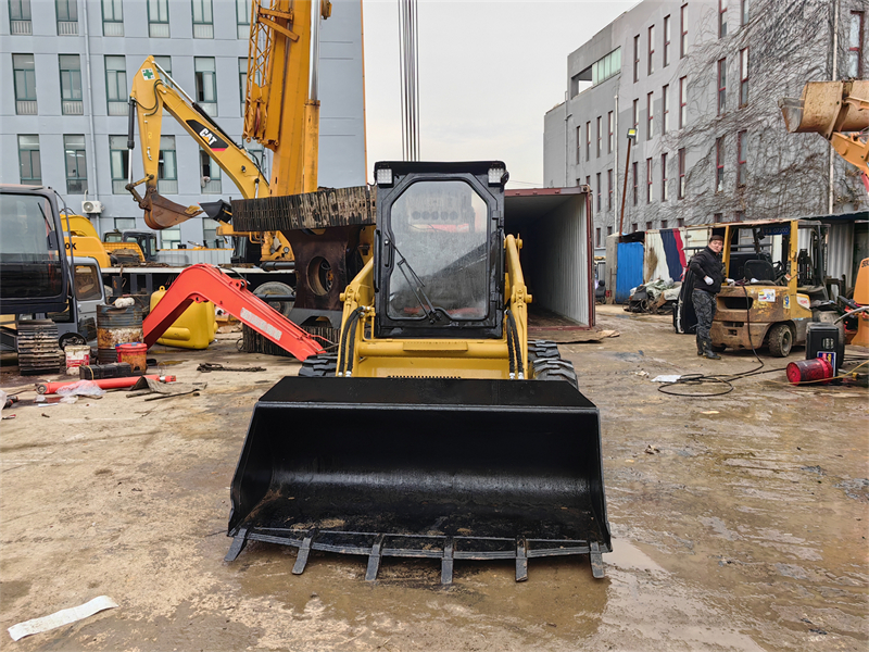 USED Cat 246D Skid Steer Loader