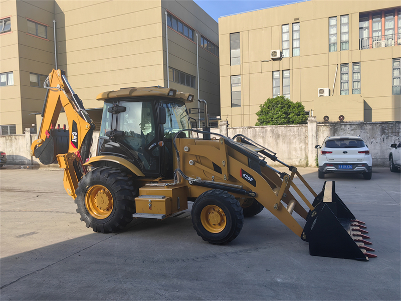 Caterpillar 420f backhoe new