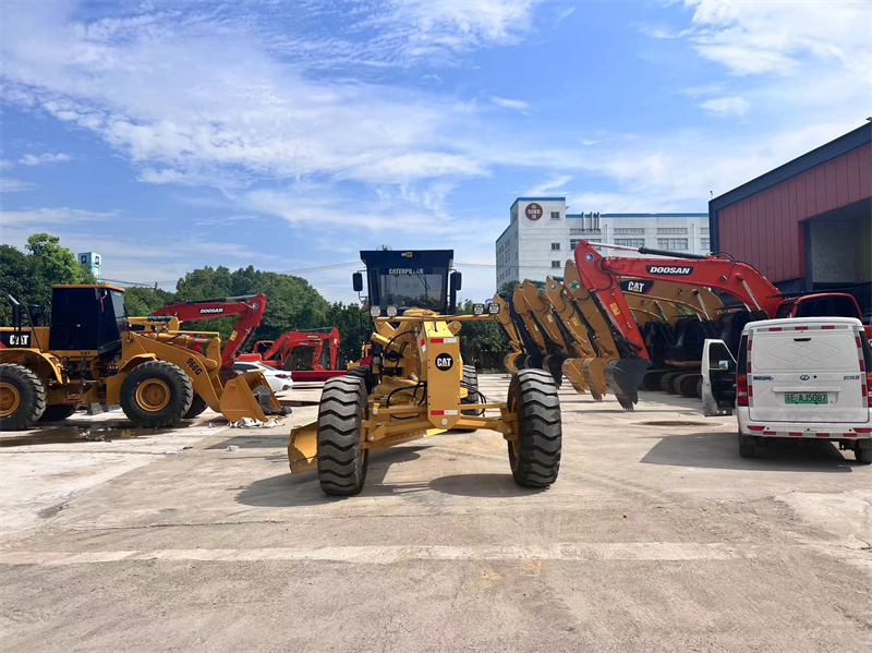 Cat 120h motor grader 