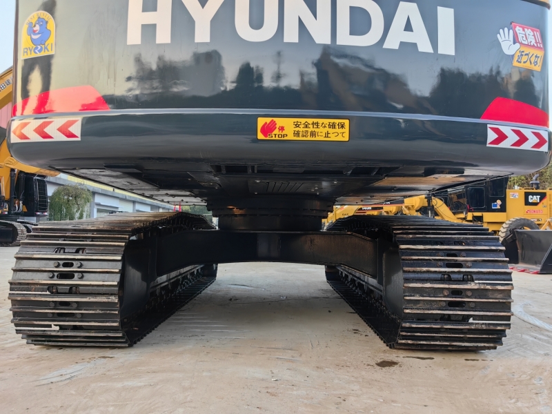 Used Hyundai 220Lc-9 Excavator