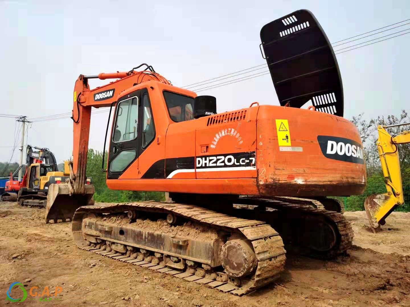 Doosan DH220lc-7 excavator