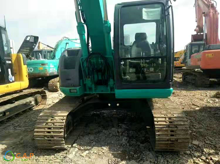 kobelco sk135 excavator