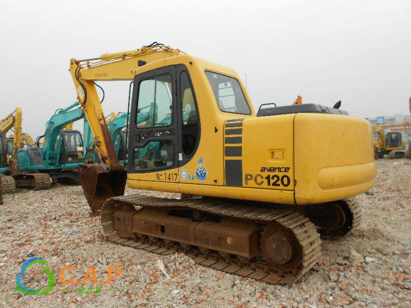 Komatsu PC120-6 Excavator