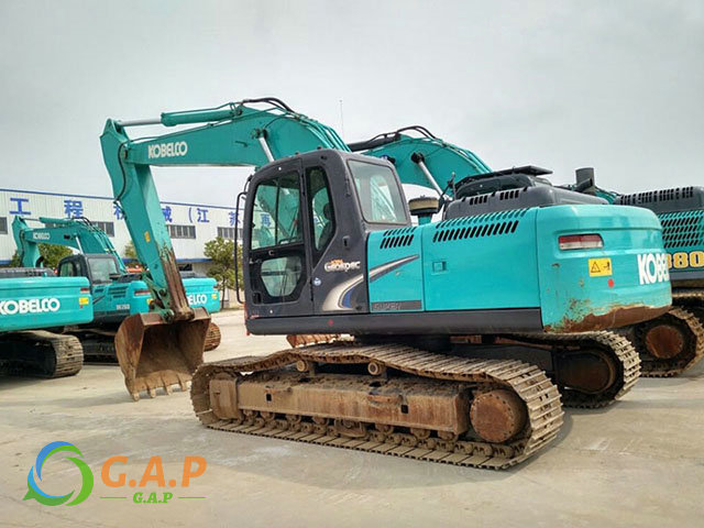 Kobelco SK210-8 Excavator